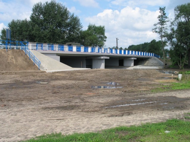Remont mostu na rzece Ołobok