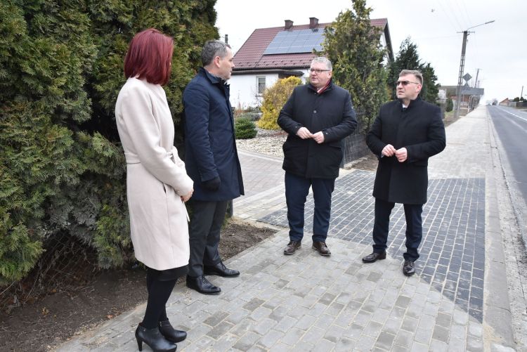 Wicemarszałek na drogach wojewódzkich w powiecie ostrowskim