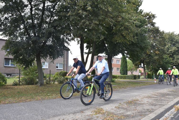 otwarcie ścieżki rowerowej z Racotu do Choryni