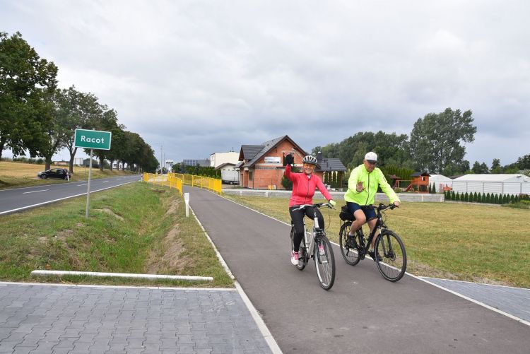 otwarcie ścieżki rowerowej z Racotu do Choryni