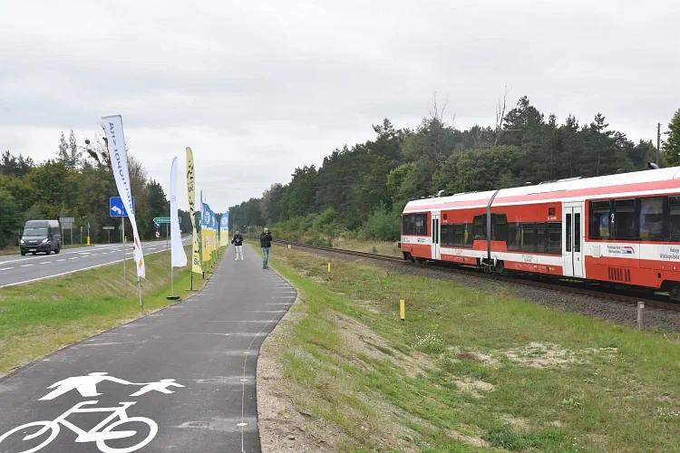 Ścieżka pieszo-rowerowa Sława Wielkopolska – Skoki
