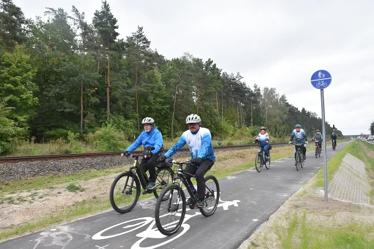 Ścieżka pieszo-rowerowa Sława Wielkopolska – Skoki