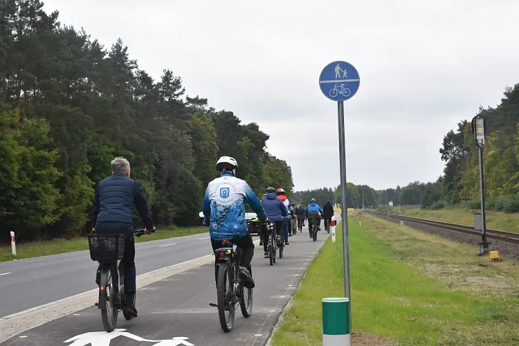 Ścieżka pieszo-rowerowa Sława Wielkopolska – Skoki