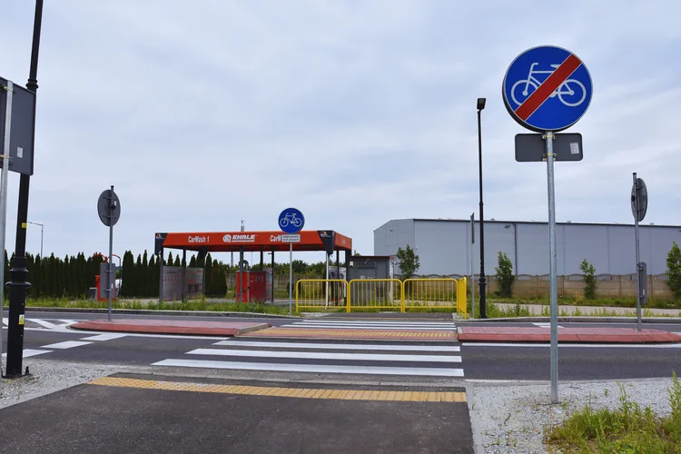 Nowa droga dla rower&oacute;w na odcinku Krzywiń &ndash; Jerka