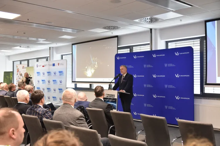 otwarcie nowego odcinka drogi wojew&oacute;dzkiej nr 305